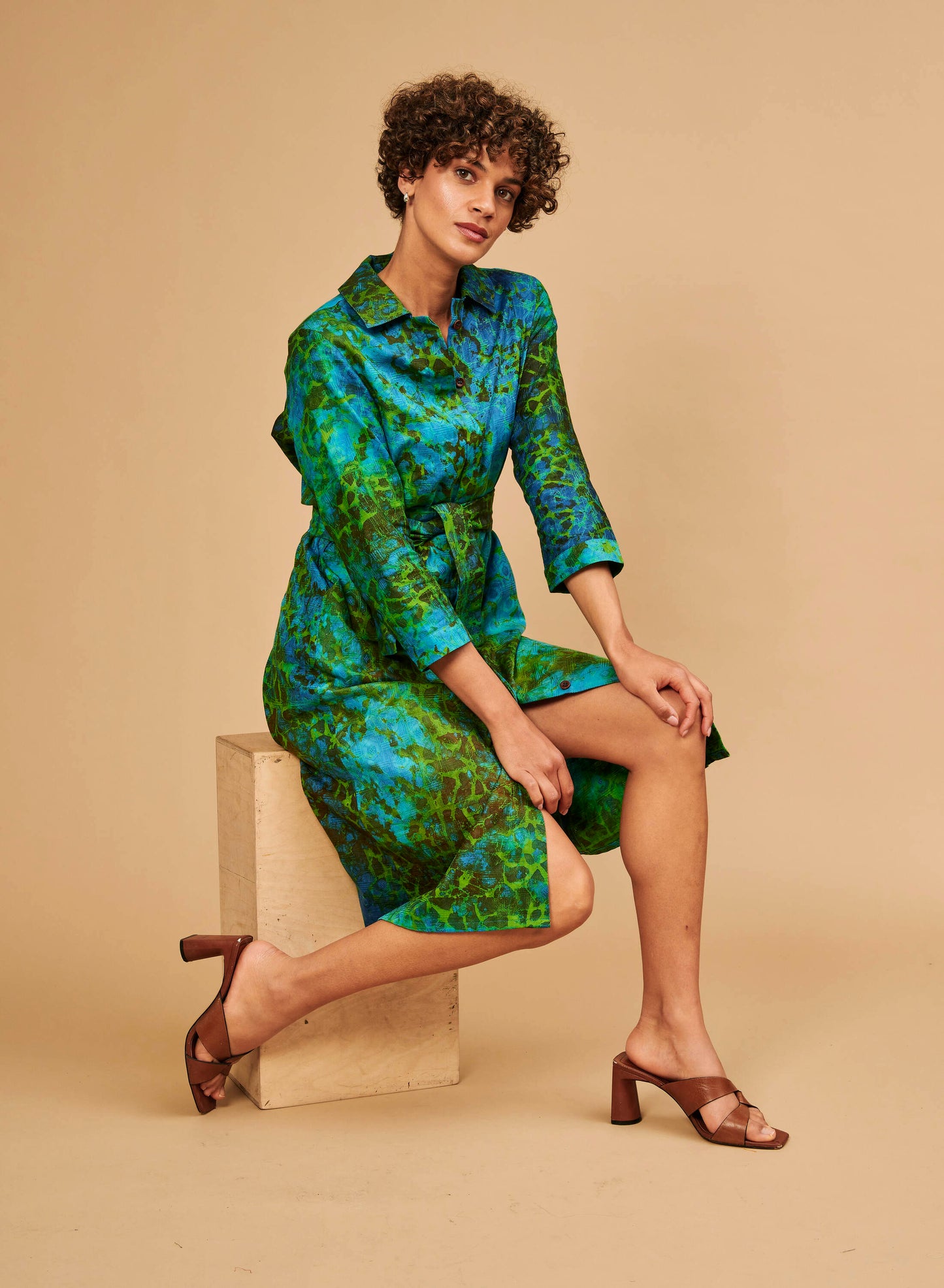 MANTELKLEID | BLAU GRÜN